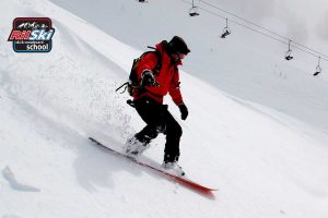 Snowboard-Lessons-in-Borovets
